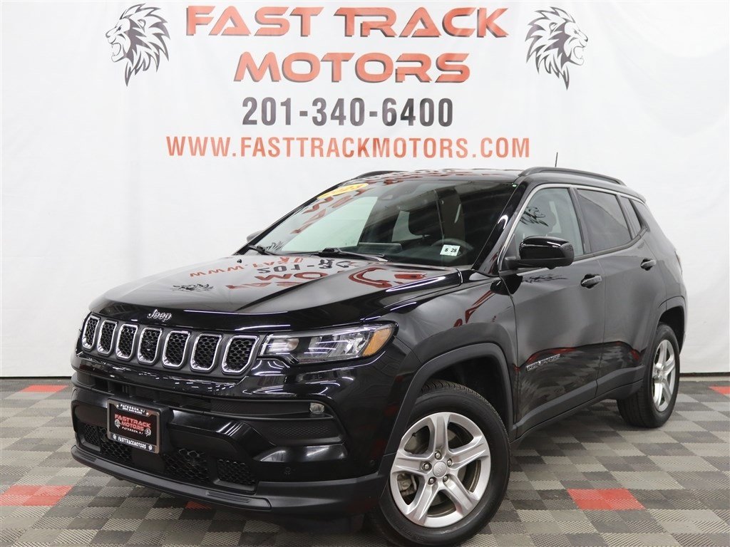 Used 2023 Jeep Compass Latitude w/ Convenience Group