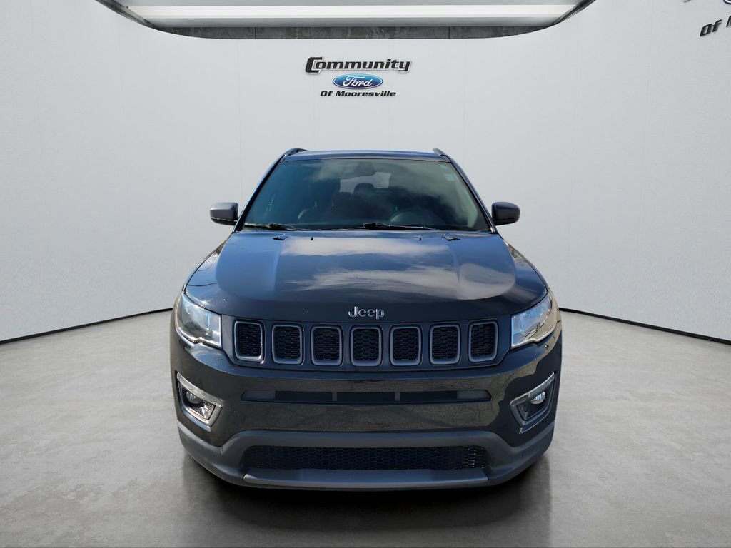 Used 2021 Jeep Compass Latitude image 2