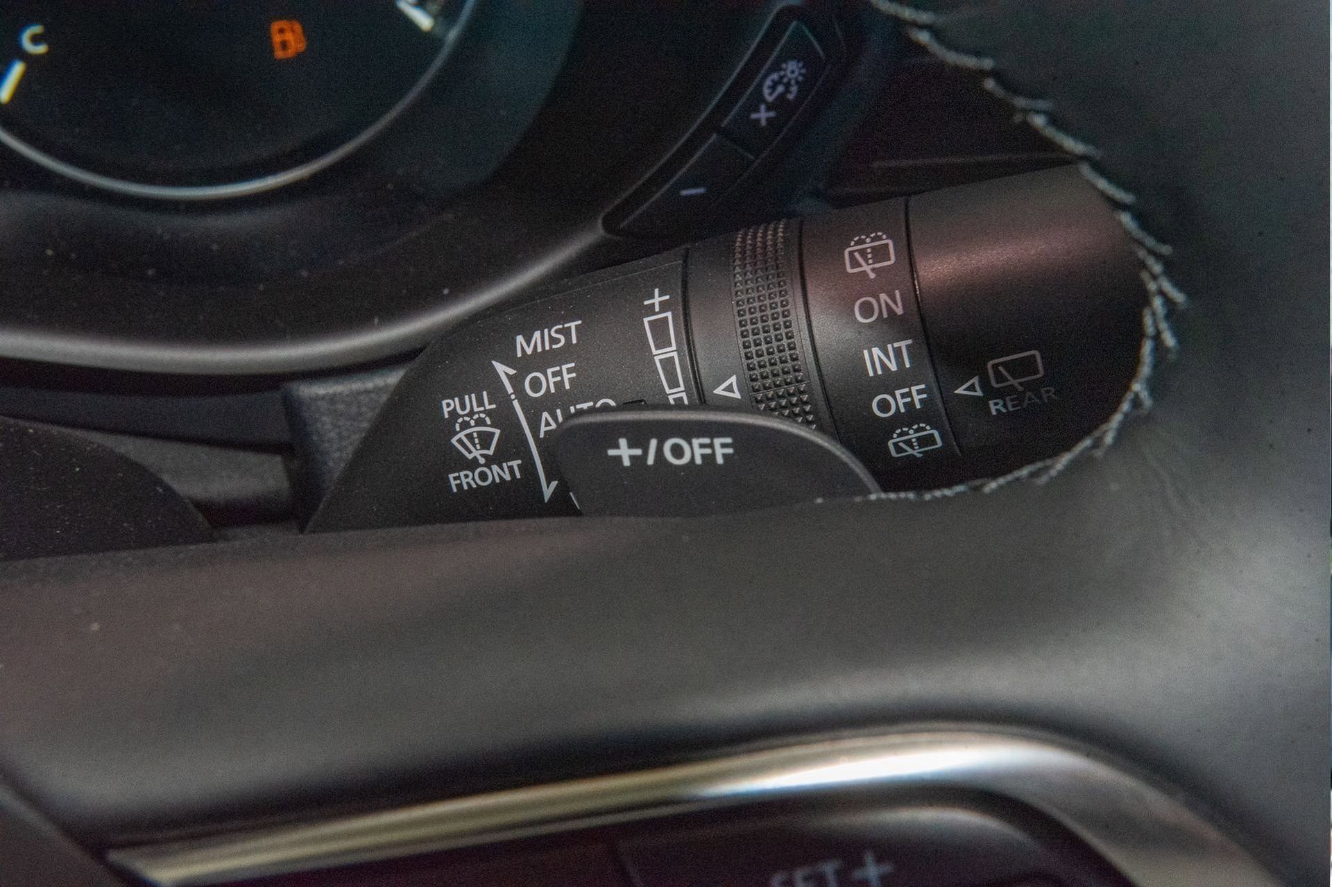 New 2025 MAZDA CX-30 AWD 2.5 S w/ Premium Package image 32