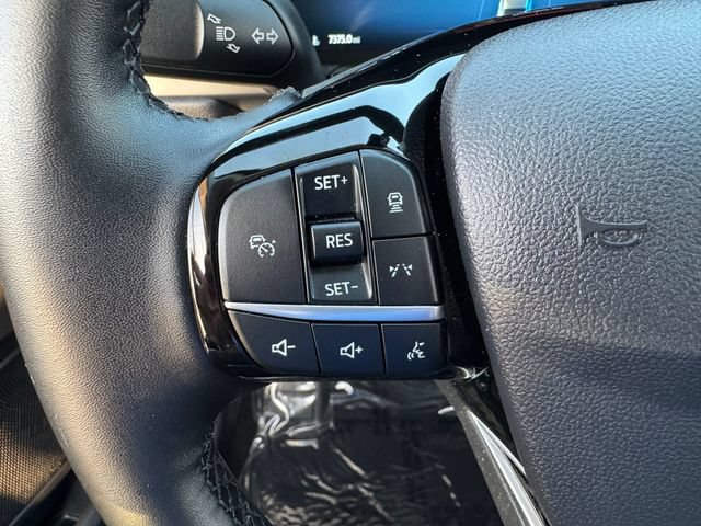 Used 2025 Ford Escape Platinum FWD image 22