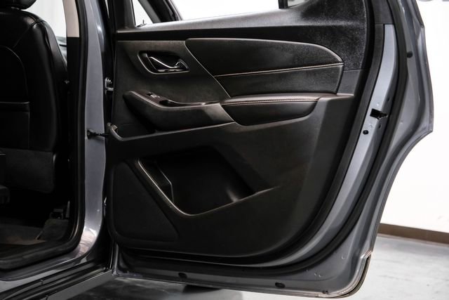 Used 2019 Chevrolet Traverse RS image 46