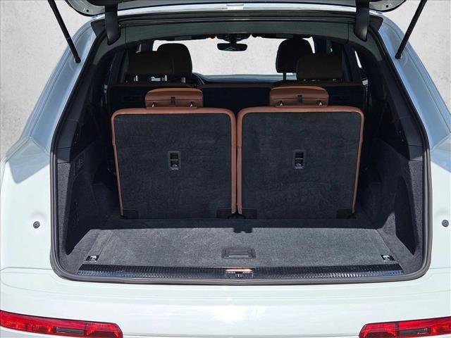 Used 2023 Audi Q7 3.0T Prestige w/ Prestige Package image 6