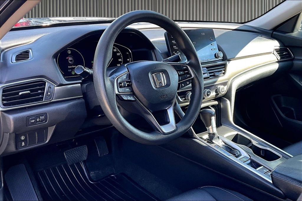 Used 2018 Honda Accord LX image 14