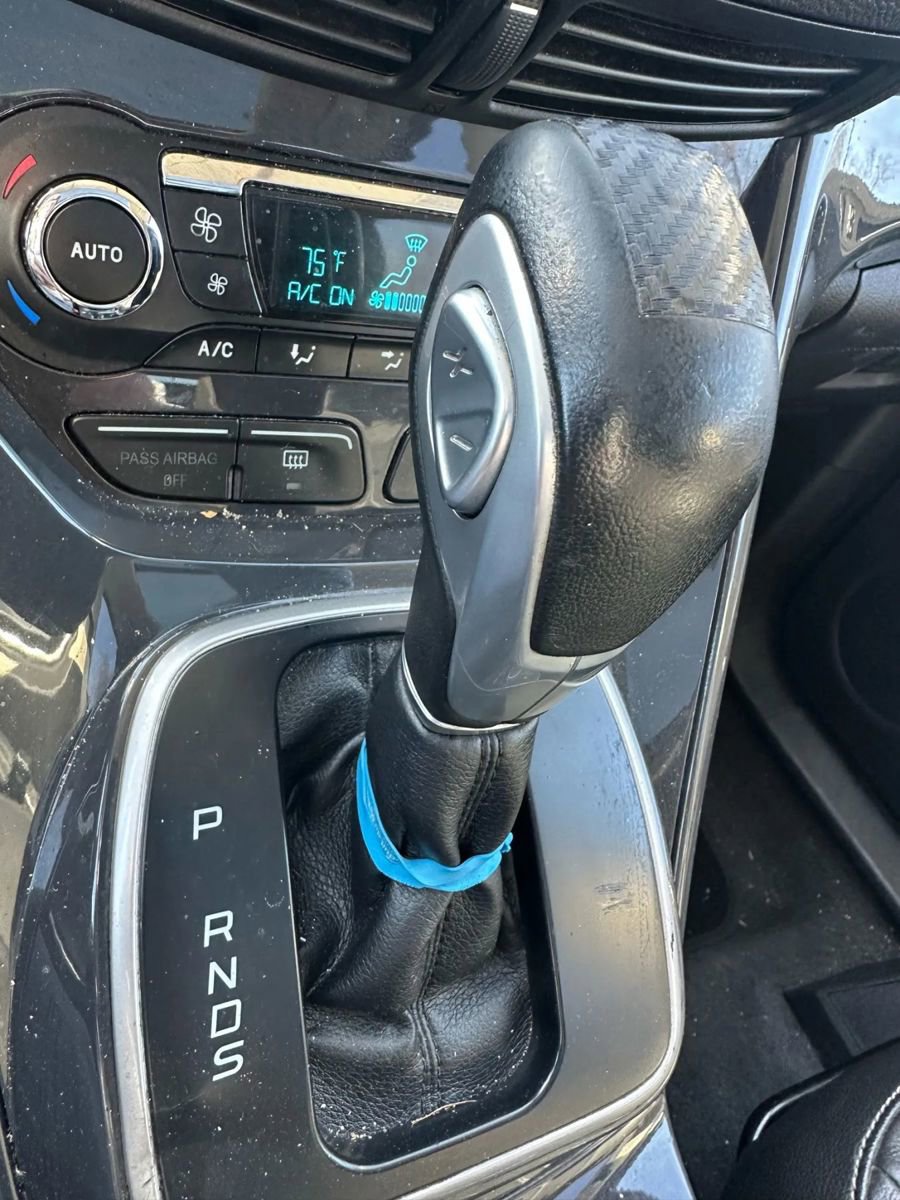 Used 2013 Ford Escape Titanium w/ Parking Technology Pkg image 18