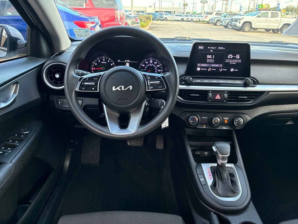 Used 2022 Kia Forte LXS FWD image 14