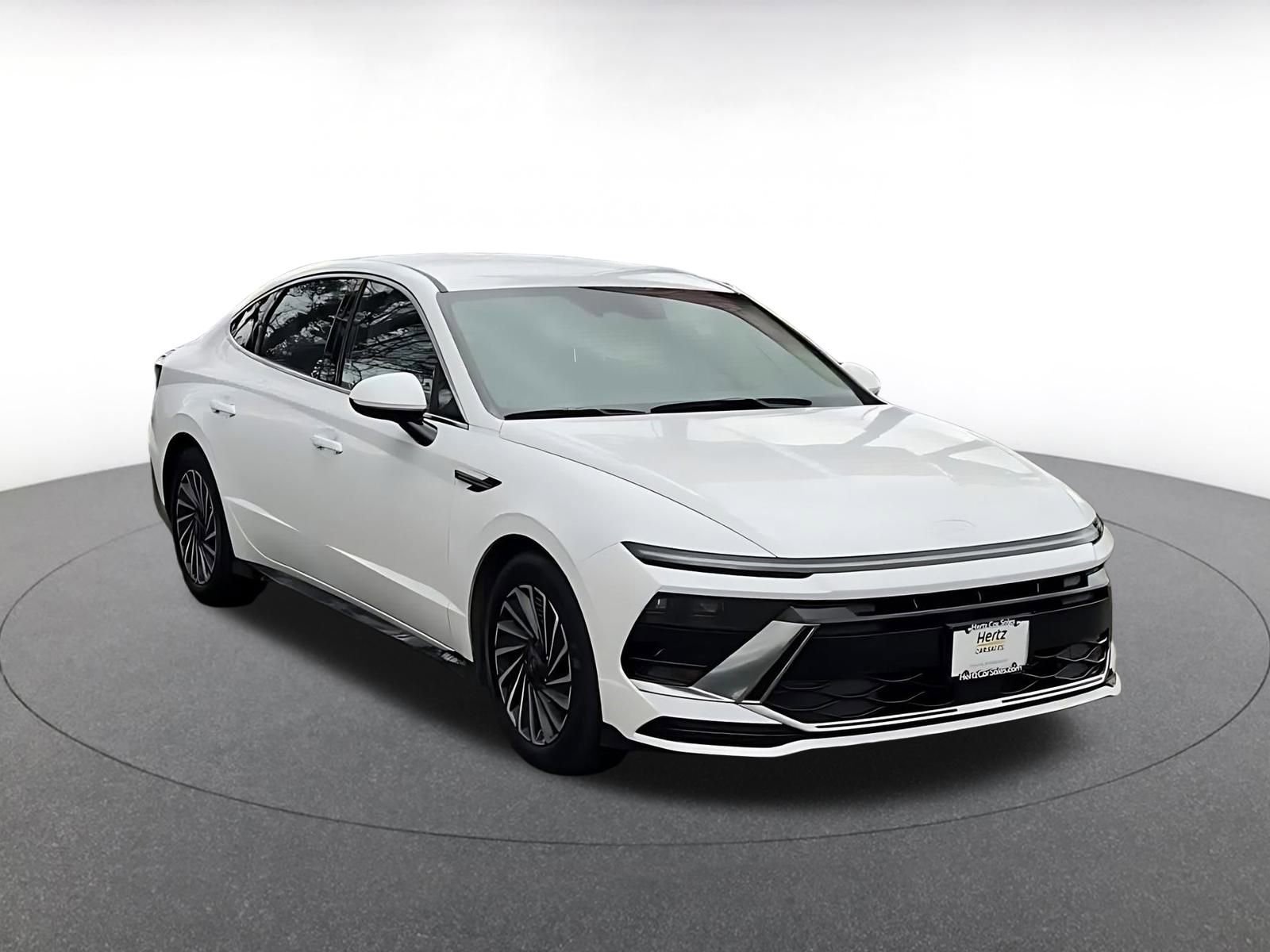 Used 2025 Hyundai Sonata SEL image 3