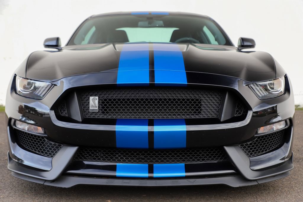 Used 2018 Ford Mustang Shelby GT350 w/ Electronics Package image 32