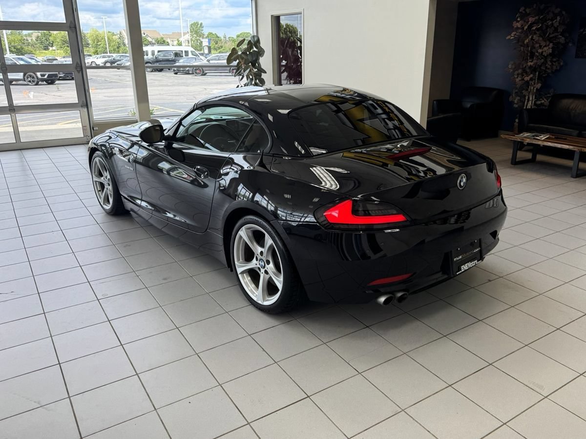 Used 2015 BMW Z4 sDrive28i RWD image 46