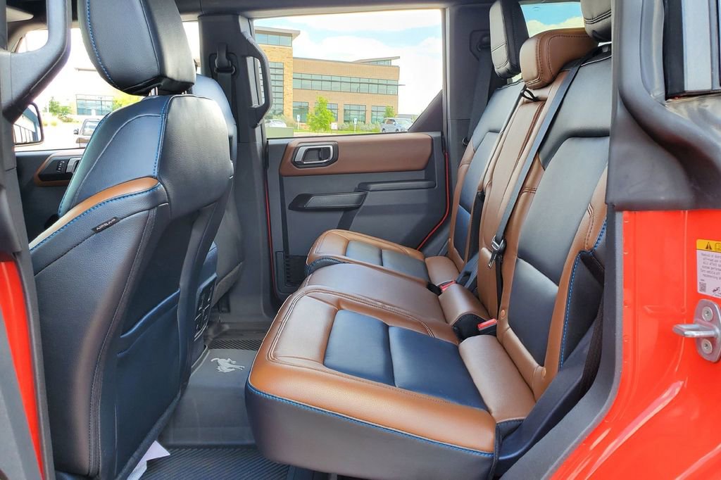 Used 2024 Ford Bronco Outer Banks AWD/4WD image 22