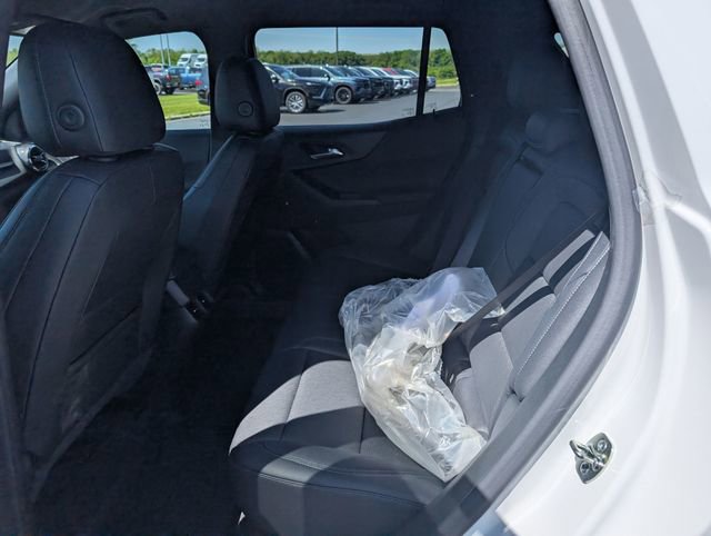 New 2026 Chevrolet Equinox LT w/ Convenience Package II FWD image 9