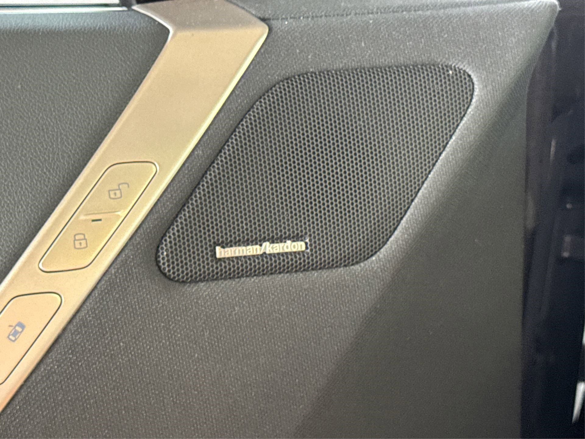 Used 2024 BMW iX xDrive50 w/ Sport Package image 38