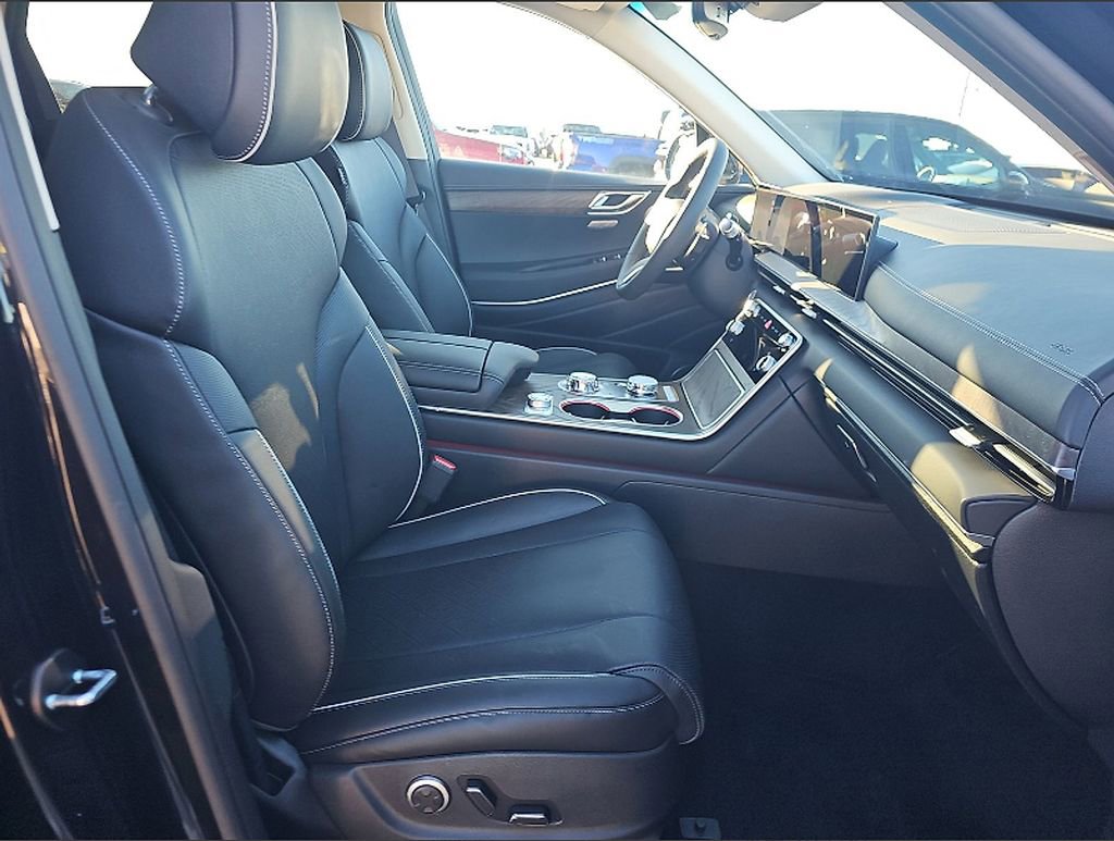 Used 2026 Genesis GV80 2.5T Prestige AWD/4WD image 11