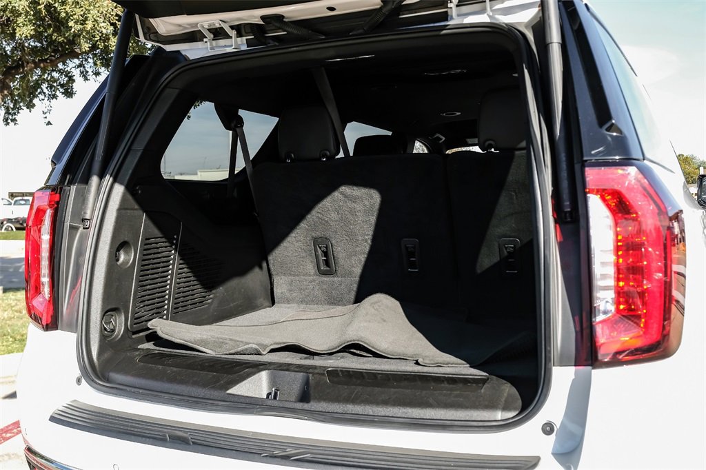 Used 2022 GMC Yukon XL SLT image 55