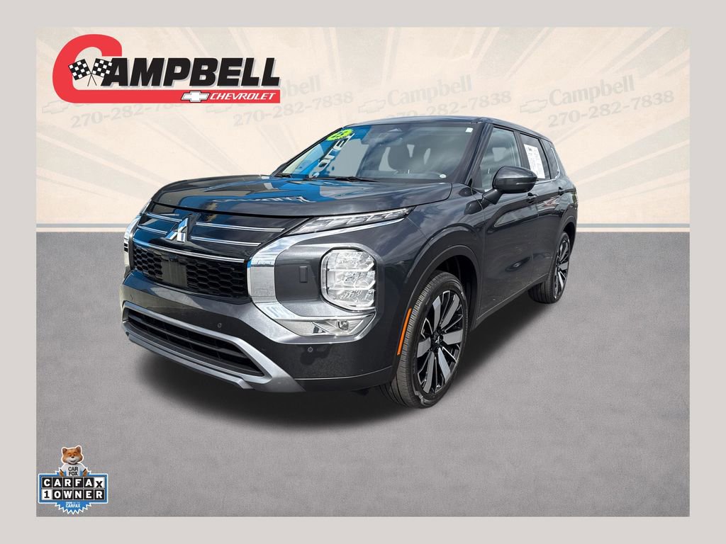 Used 2025 Mitsubishi Outlander SE