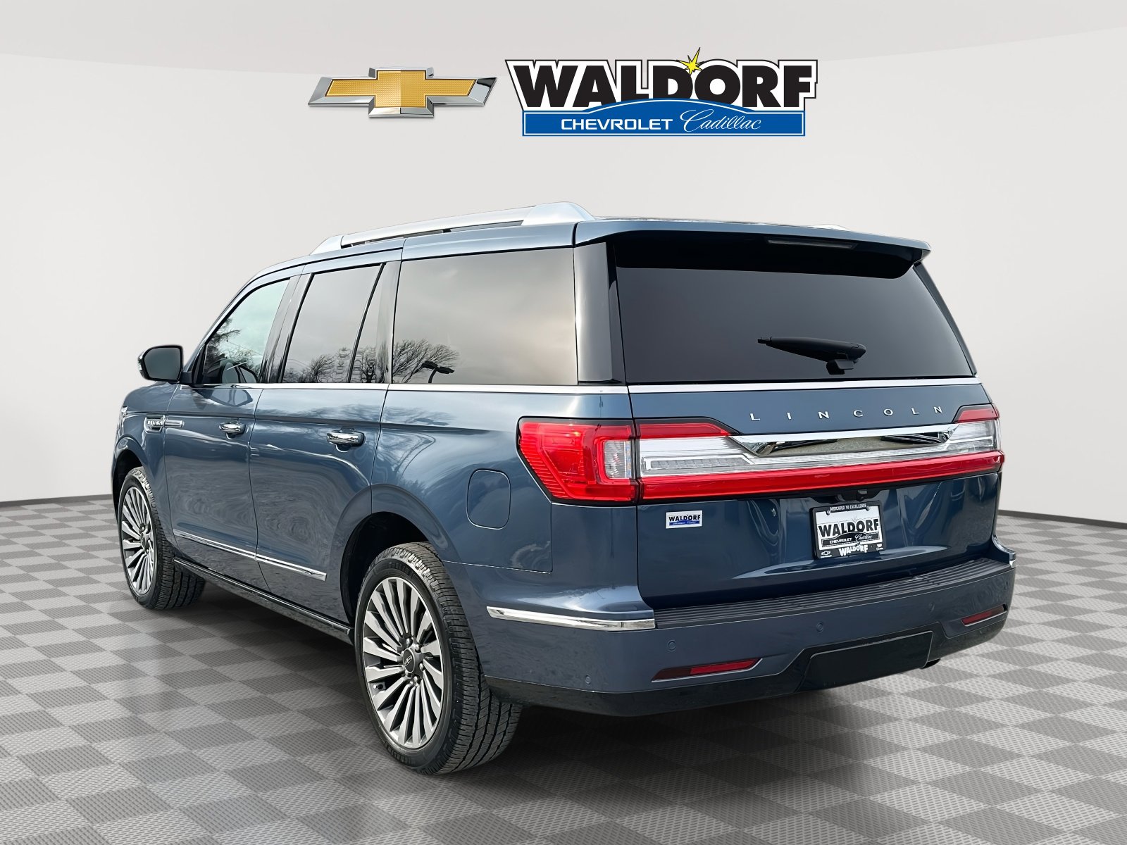 Used 2019 Lincoln Navigator Reserve w/ Cargo Package image 4