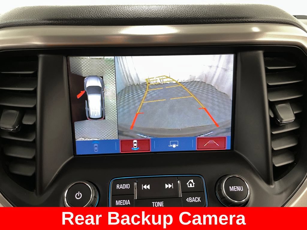 Used 2017 GMC Acadia Denali w/ Technology Package FWD image 4