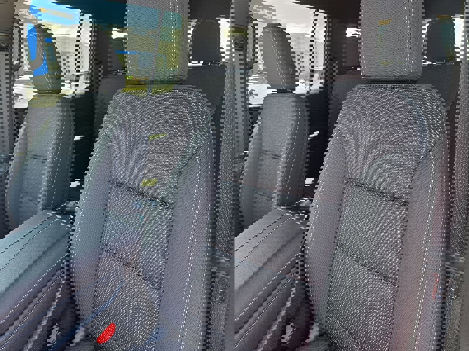 New 2026 Chevrolet Traverse LT image 13