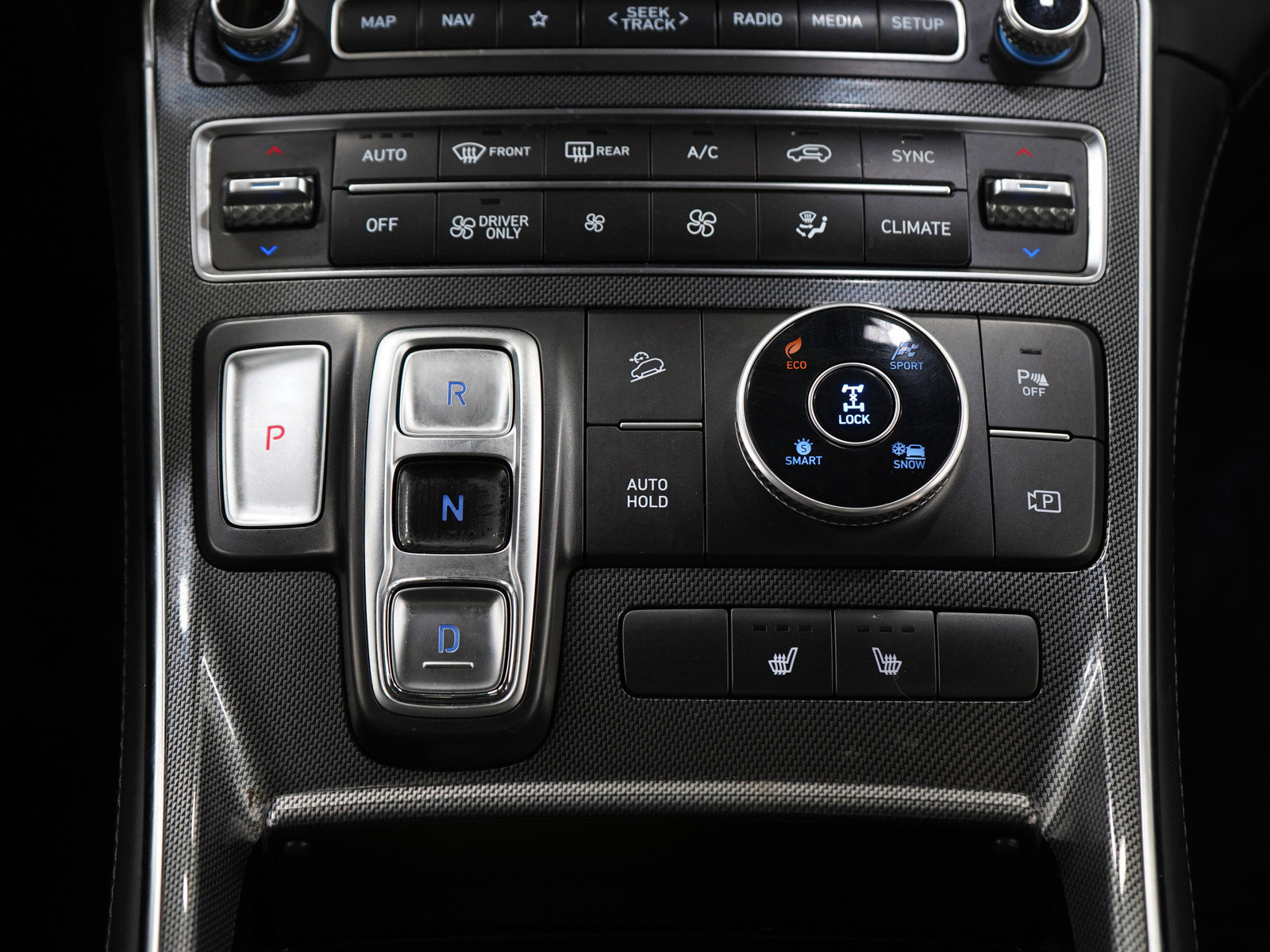 Used 2023 Hyundai Santa Fe SEL Premium w/ Cargo Package image 18