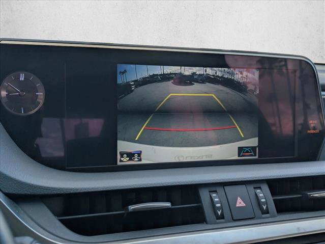 Used 2019 Lexus ES 350 w/ Premium Package image 14