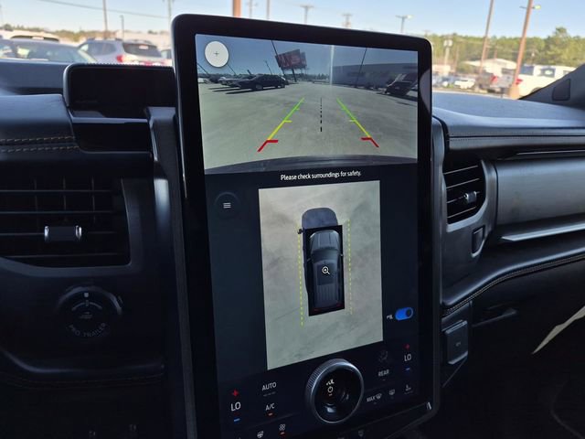 Used 2023 Ford Expedition Platinum image 45