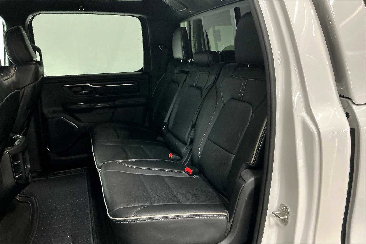 Used 2024 RAM 1500 Limited w/ Trailer Tow Group image 27