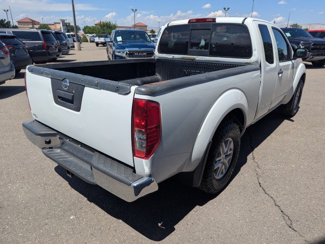 Used 2018 Nissan Frontier SV AWD/4WD image 5