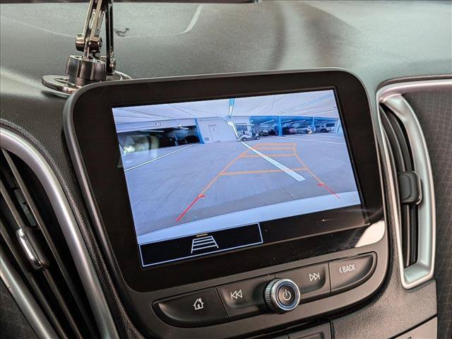 Used 2024 Chevrolet Malibu RS FWD image 19