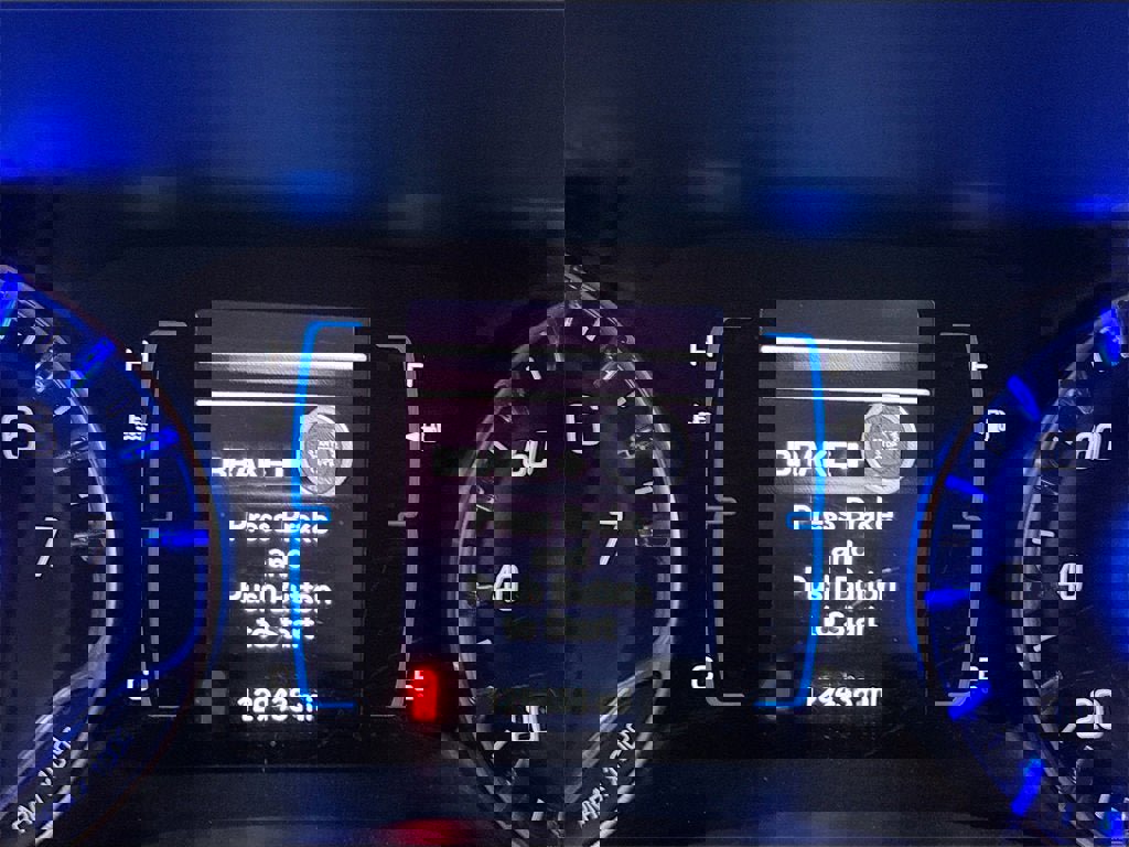 Used 2017 Chrysler Pacifica Touring-L image 3