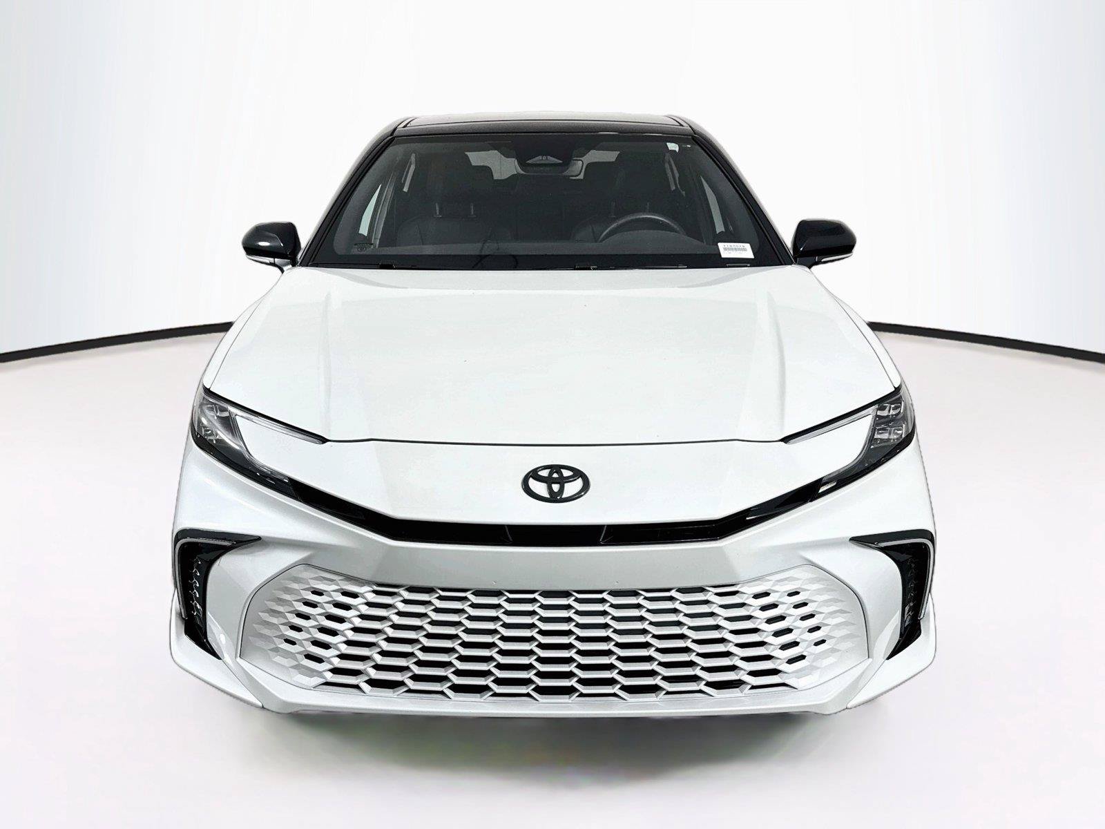 Certified 2025 Toyota Camry XSE FWD image 9