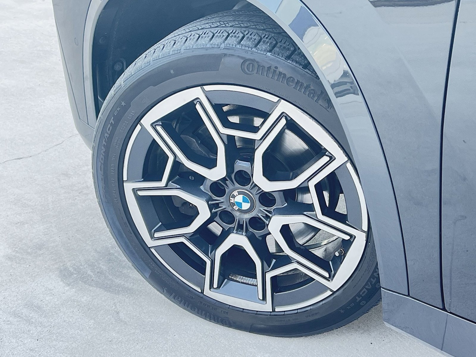 Used 2023 BMW X1 xDrive28i w/ Convenience Package image 12