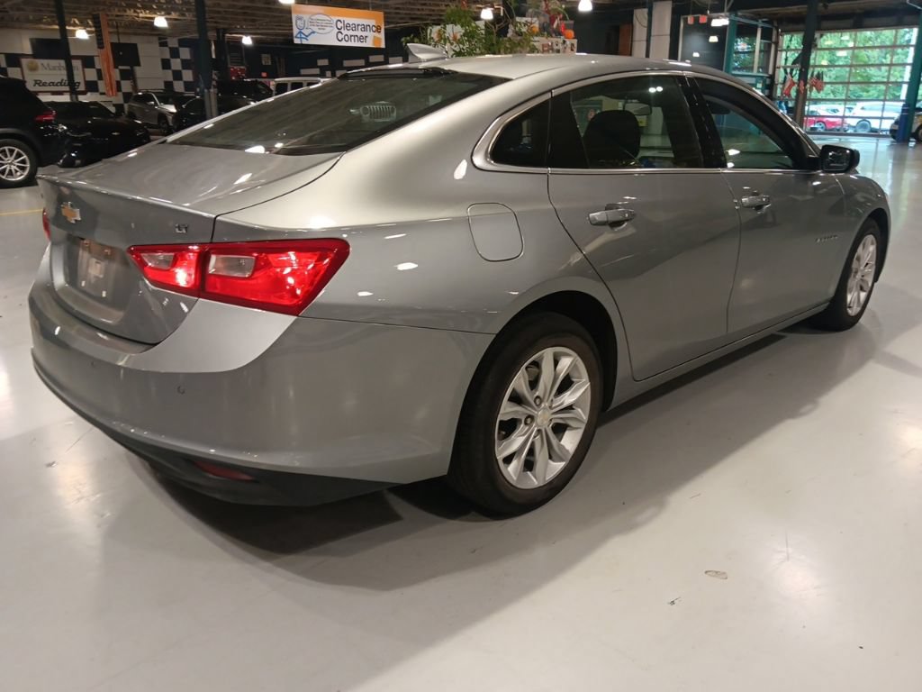 Used 2025 Chevrolet Malibu LT FWD image 6
