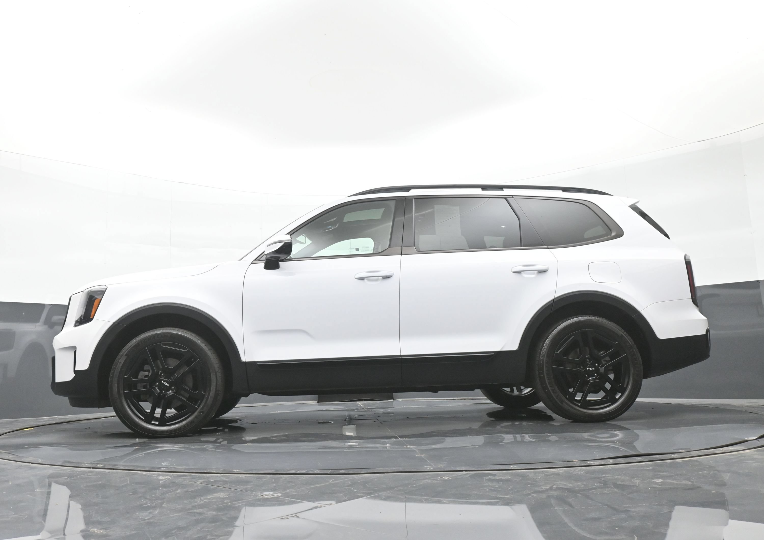 Used 2024 Kia Telluride SX X-Line AWD/4WD image 45