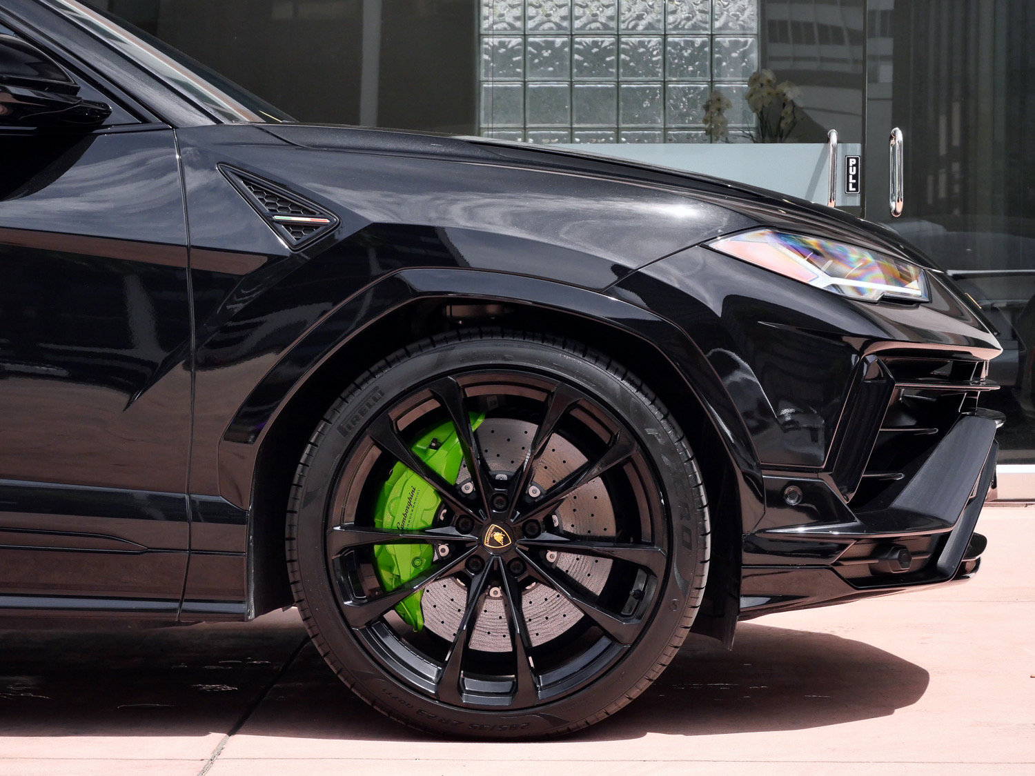 Used 2024 Lamborghini Urus S AWD/4WD image 9
