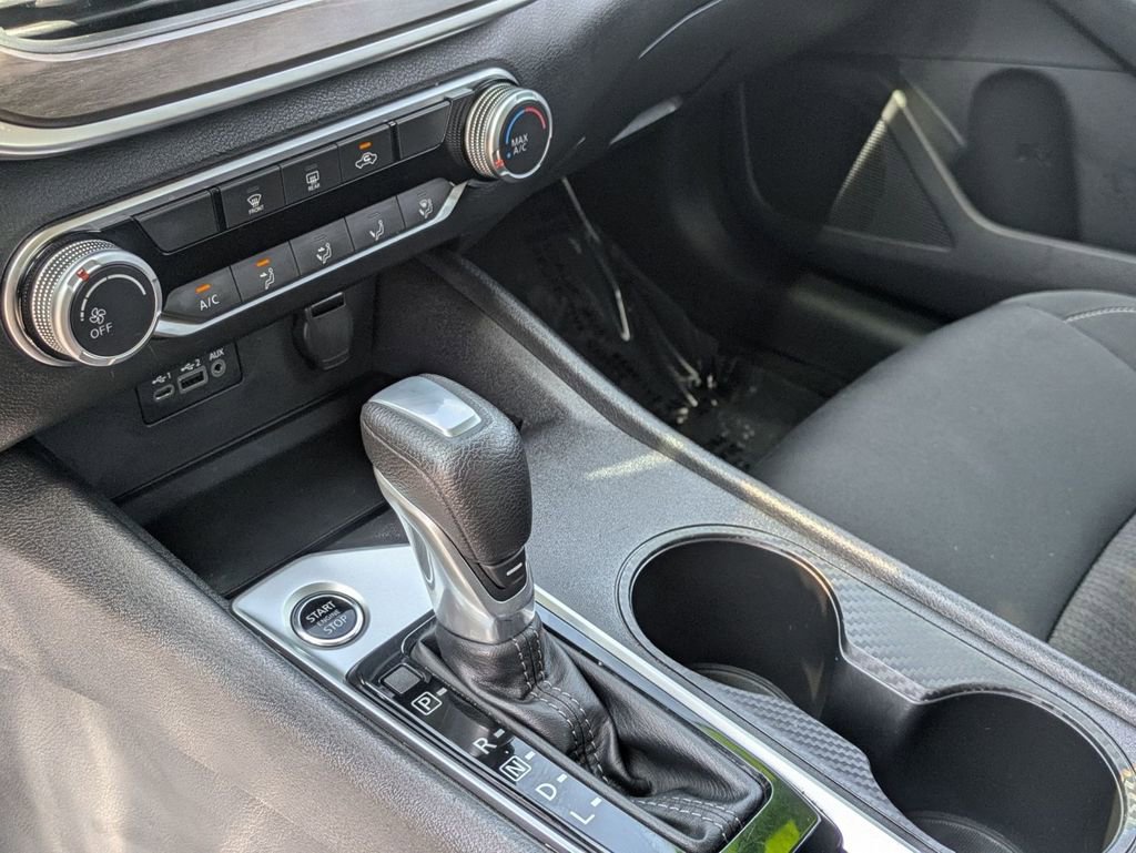 Used 2025 Nissan Altima 2.5 SV image 23