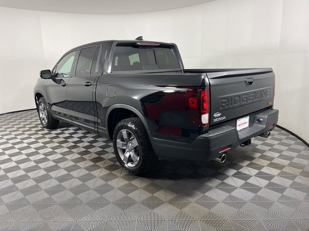 Certified 2025 Honda Ridgeline TrailSport image 13