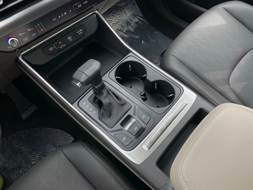 New 2026 Kia Carnival FWD image 19