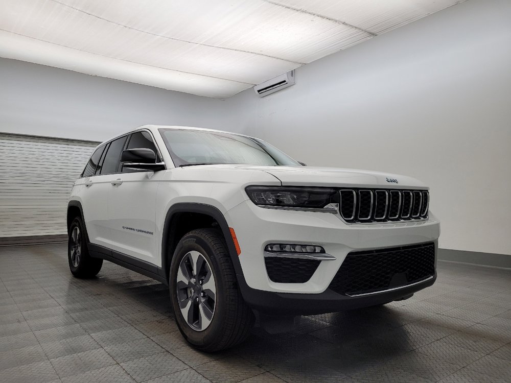 Used 2022 Jeep Grand Cherokee Limited 4xe image 13