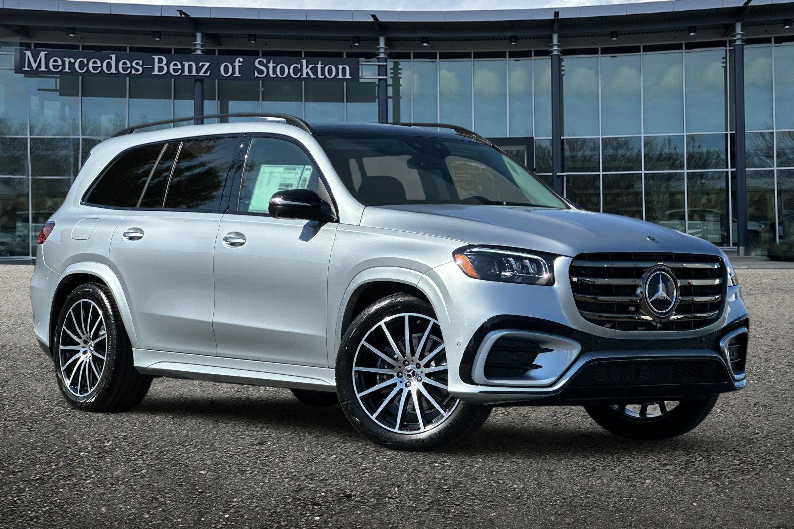 New 2026 Mercedes-Benz GLS 450 4MATIC