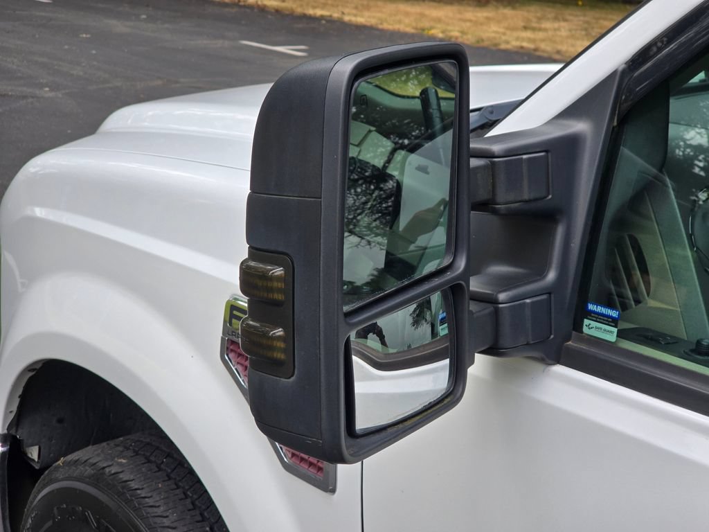 Used 2008 Ford F350 Lariat RWD image 12