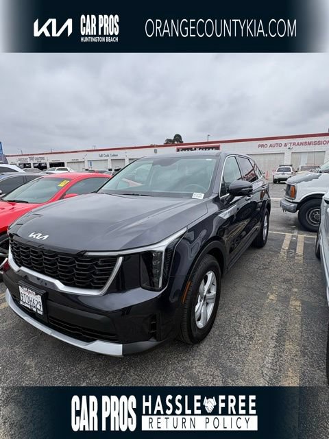 Certified 2025 Kia Sorento LX