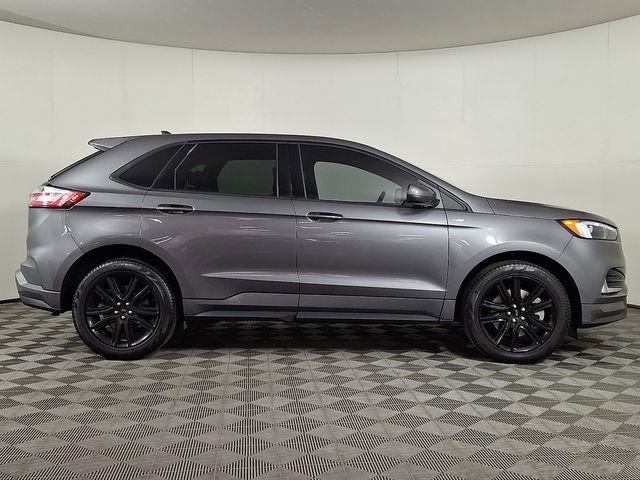 Used 2024 Ford Edge ST-Line w/ Class II Trailer Tow Package AWD/4WD image 10