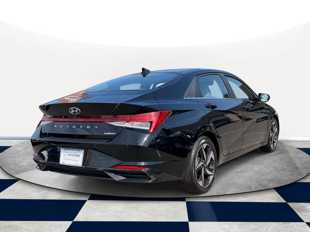 Certified 2023 Hyundai Elantra Limited FWD image 5