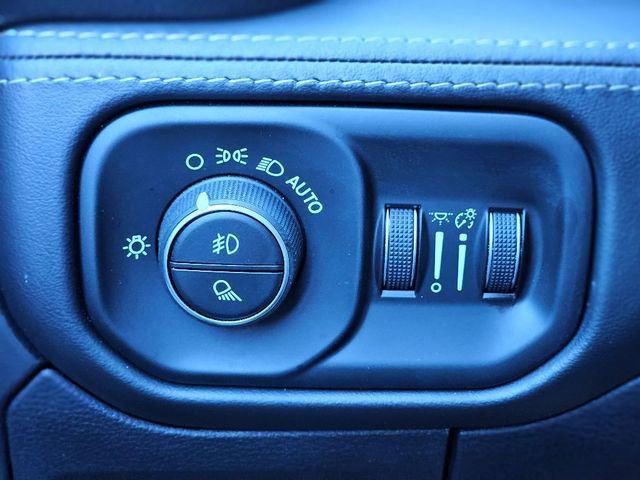 Used 2020 RAM 1500 Limited image 20