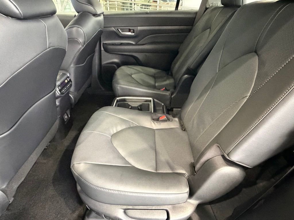 New 2026 Toyota Grand Highlander Limited AWD/4WD image 30