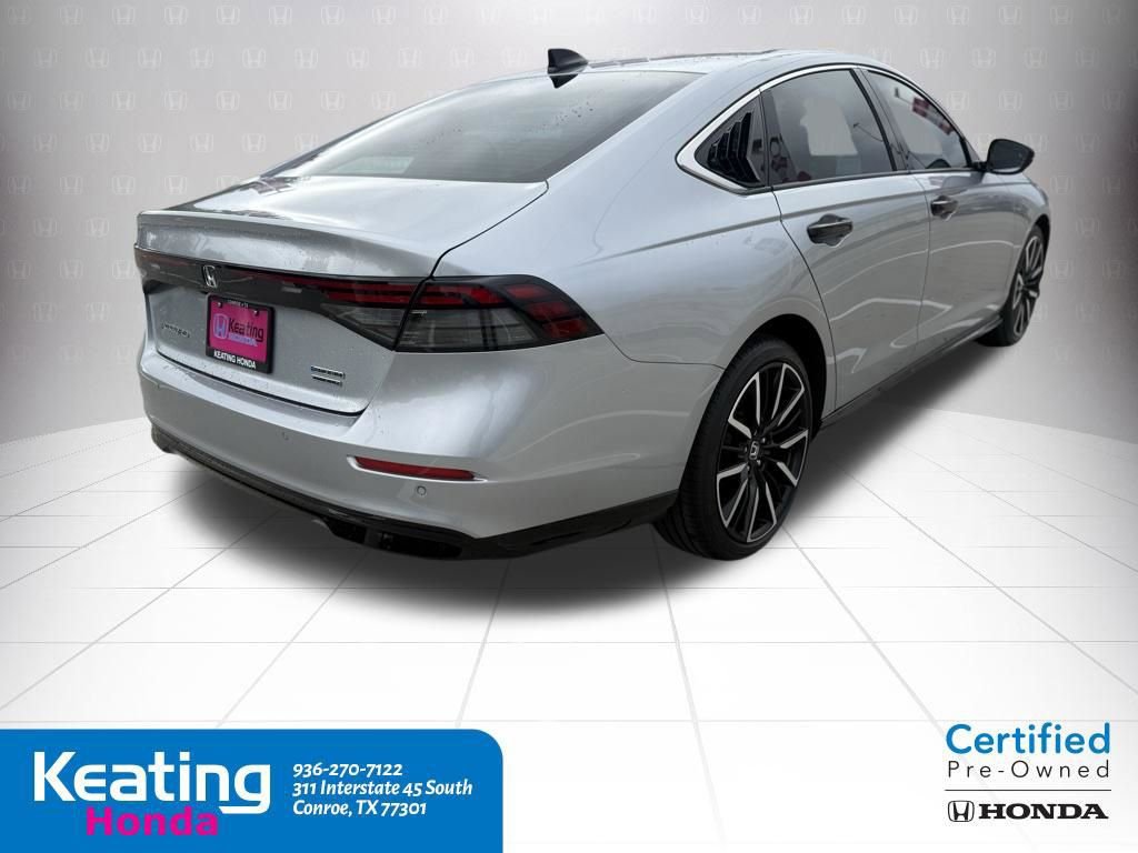 Used 2024 Honda Accord Touring image 7