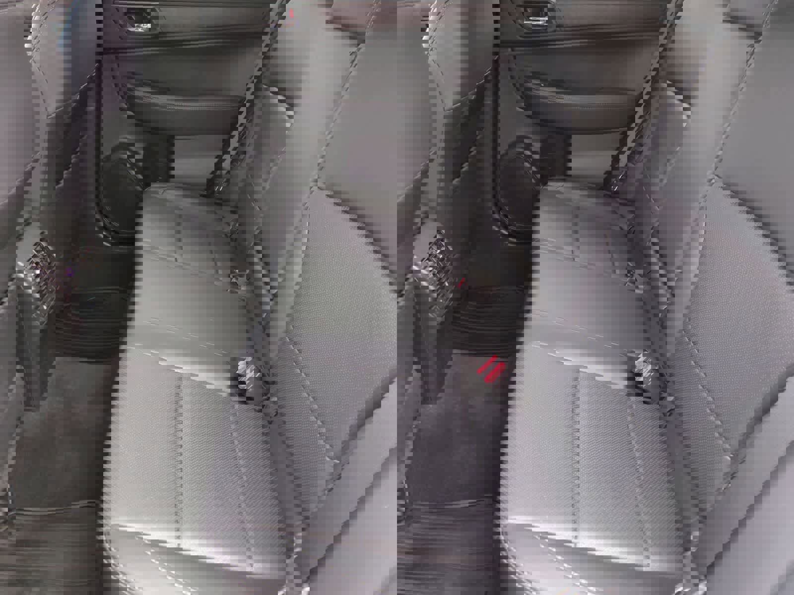 Used 2015 Subaru Outback 3.6R Limited image 20