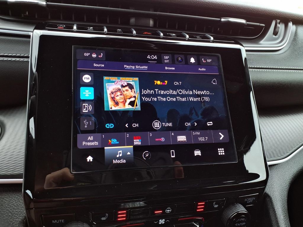 Used 2025 Jeep Grand Cherokee L Laredo w/ Luxury Tech Group I image 12