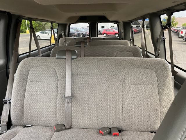 Certified 2025 Chevrolet Express 3500 LT w/ LT Preferred Equipment Group RWD image 16