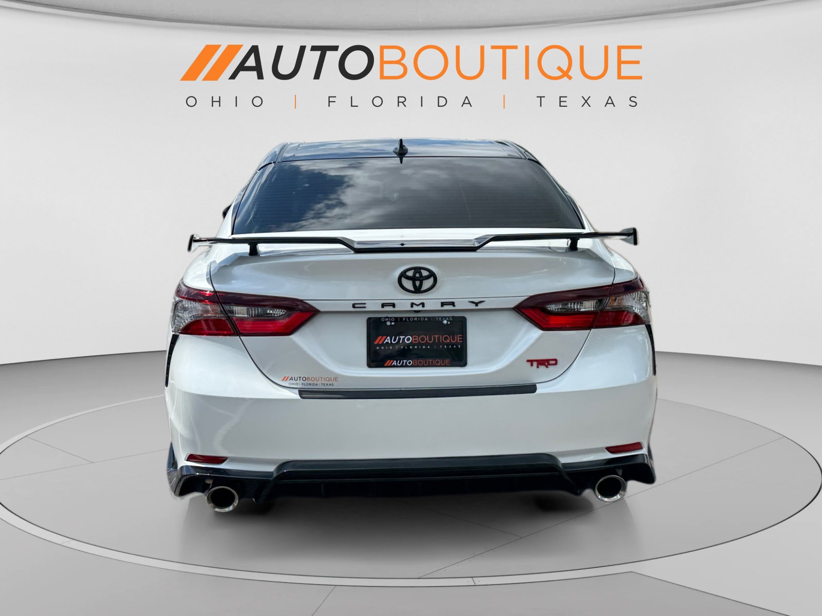 Used 2024 Toyota Camry TRD w/ TRD Package w/JBL Audio FWD image 4