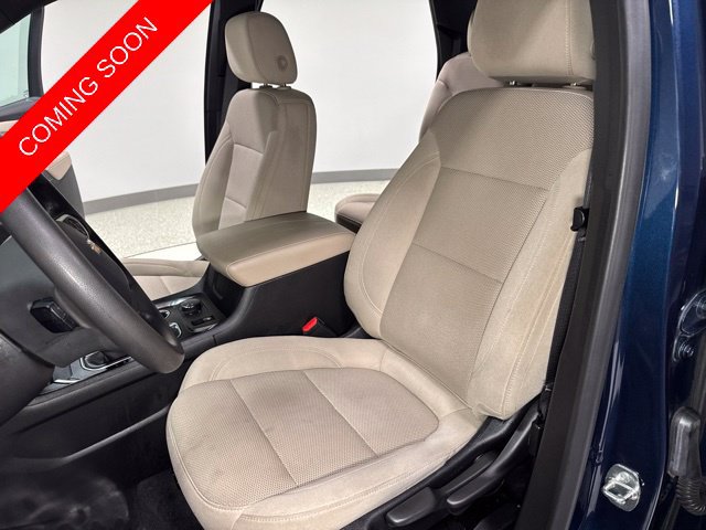 Used 2023 Chevrolet Traverse LS AWD/4WD image 9